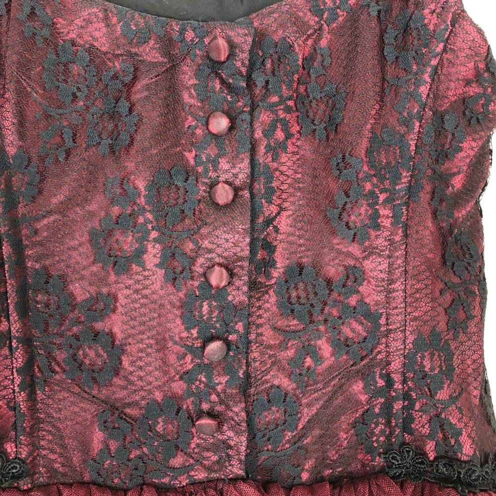 Dress w/ Corseted Top&Layered Bottom - Picture 5 of 6